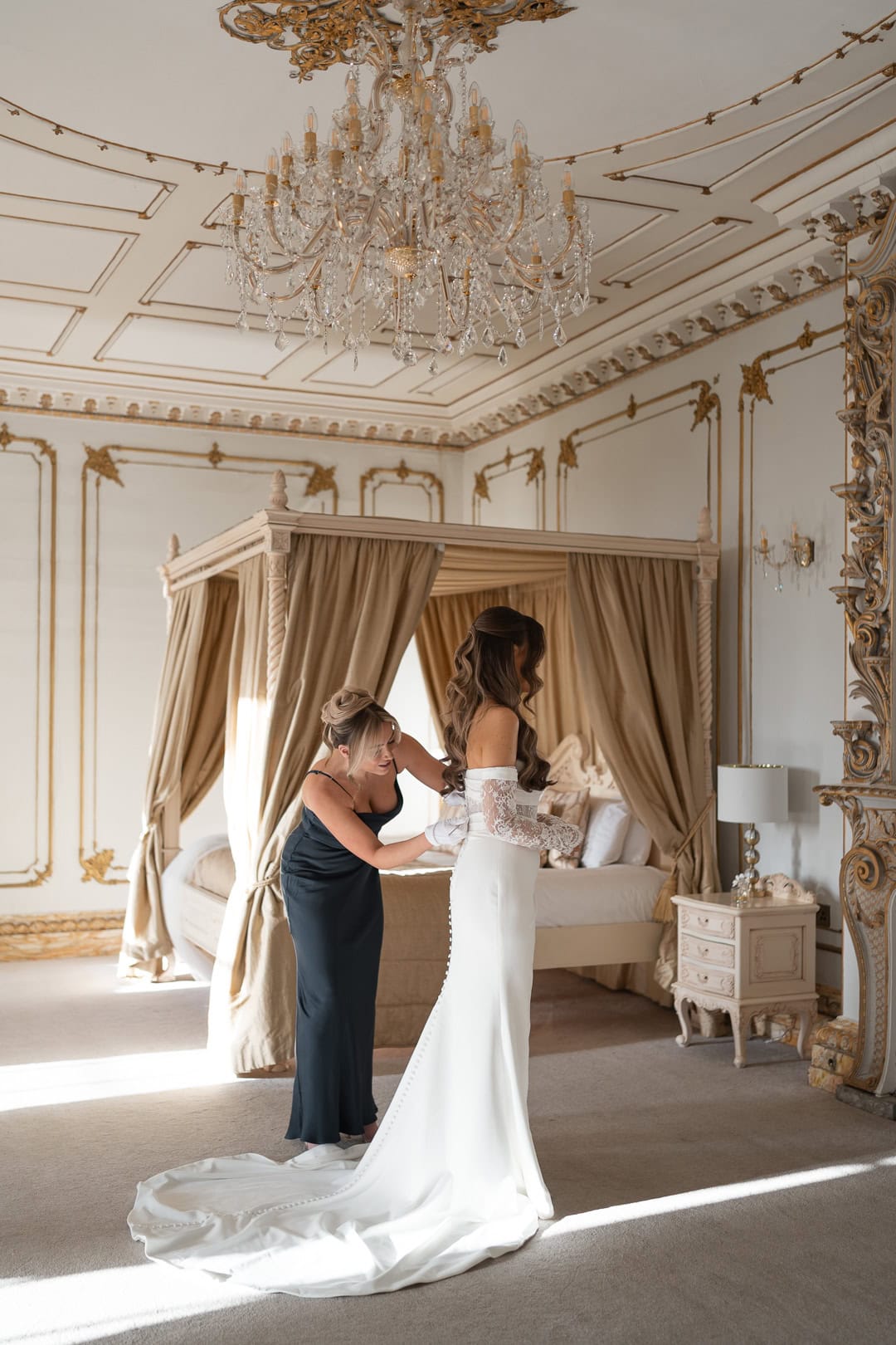 Gosfield Hall wedding, editorial wedding photographer, luxury wedding photographer