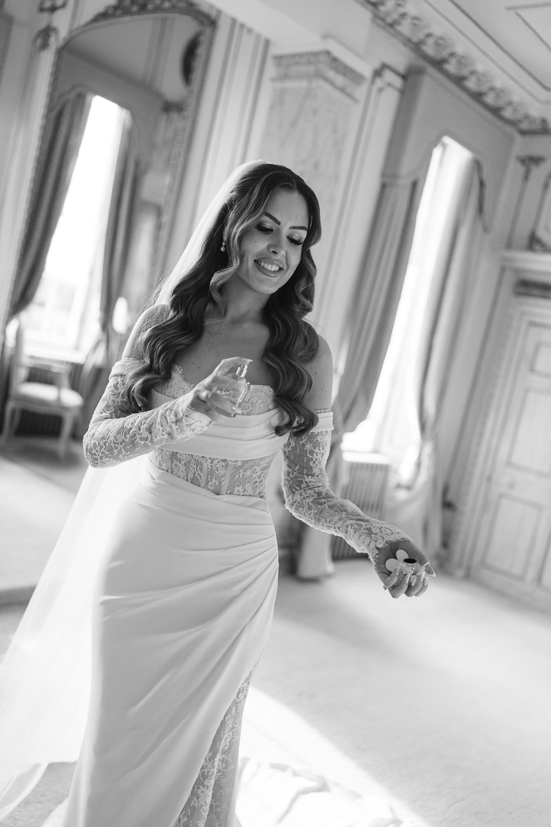 Gosfield Hall wedding, editorial wedding photographer, luxury wedding photographer