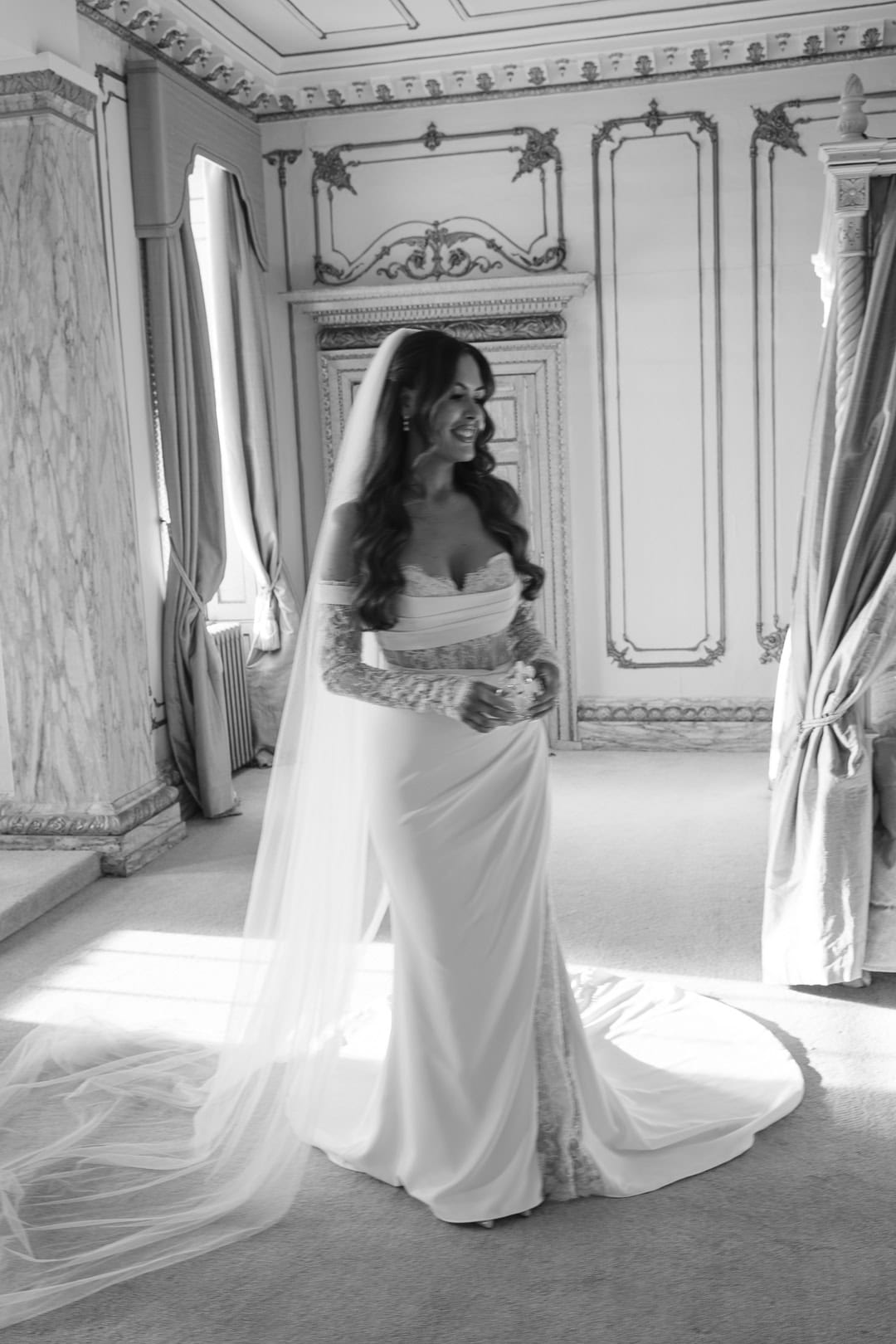 Gosfield Hall wedding, editorial wedding photographer, luxury wedding photographer