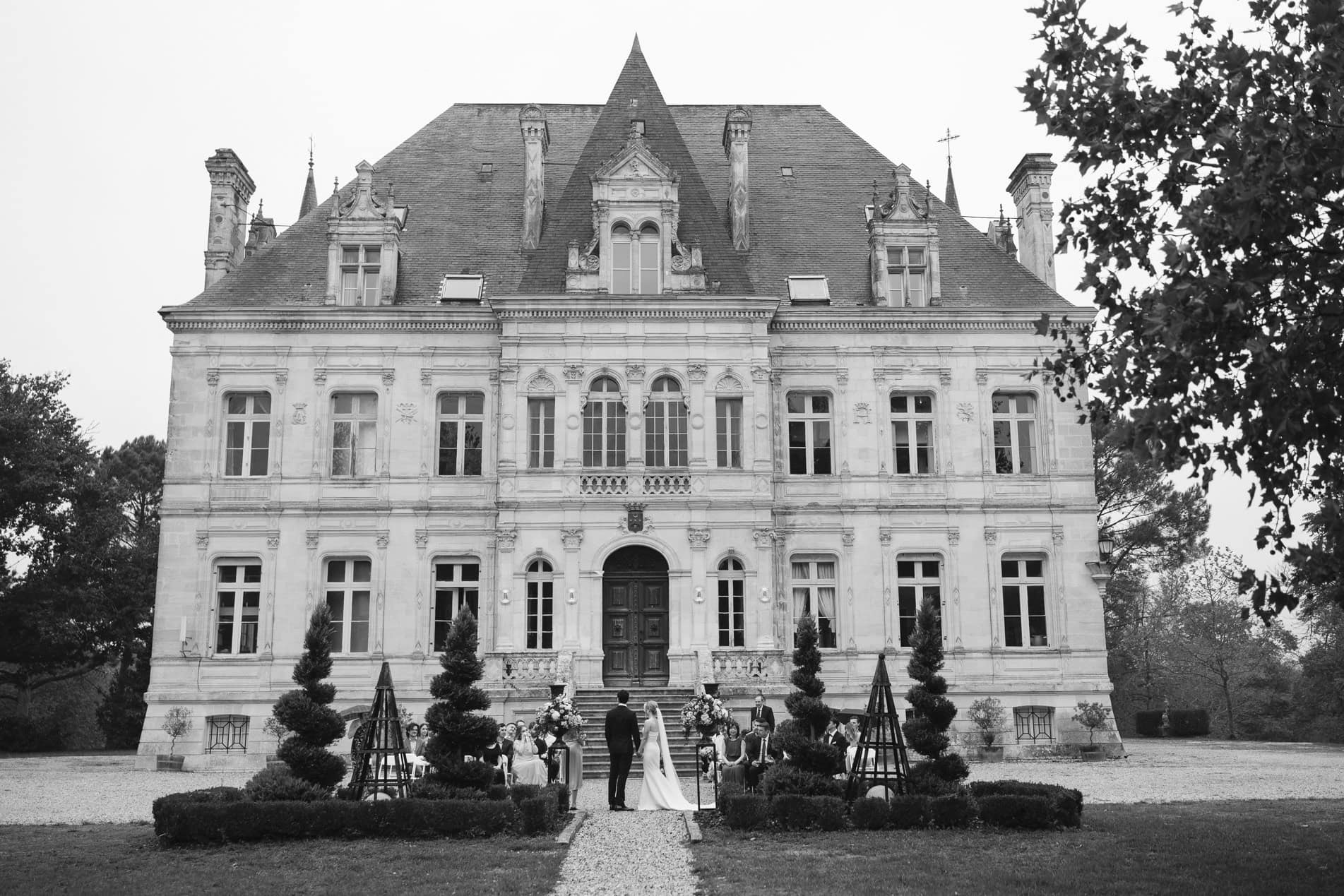 Editorial Wedding Photographer, Luxury wedding venue in France, Château de la Valouze, Wedding Photographer France