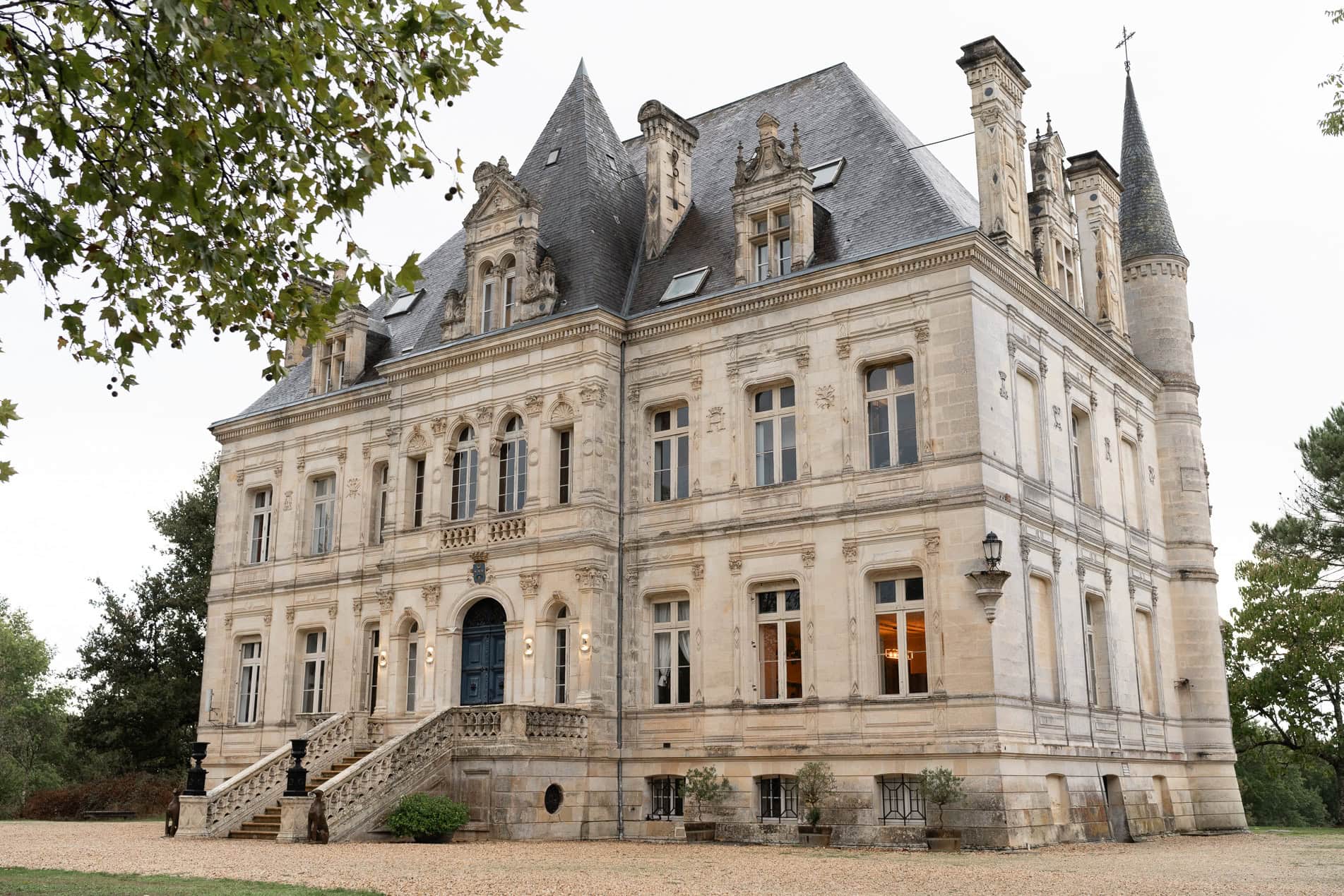 Editorial Wedding Photographer, Luxury wedding venue in France, Château de la Valouze, Wedding Photographer France