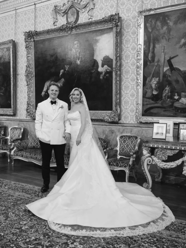 Lucy & Jamie at the beautiful @knowsleyhall
⠀
A day filled with beautiful details, genuine emotion and the loveliest atmosphere. Everything felt so calm and effortless, with plenty of happy tears and moments shared with the people closest to them.
⠀
Such a beautiful celebration in such an incredible setting! ✨
⠀
Venue @knowsleyhall
Photography @annabukowskaphotography
Dress @steven_khalil
Bridal shop @theweddingclubofficial
Shoes @dior
Jewellery @roxjewellery
Bridesmaids' Dresses @thth_bridesmaids
Hair Stylist @pinnedbyjenny
Mua @glowstudiobykat
Caterers @horseradishcr
Cake @bakesbynelly
Flowers @flowerstylebylaurieformby
Stationary @byinvitationly
Band @twentyoneevents
String Quartet @nerostringquartet
Illustrator @littlebethillustration
Registrars @ceremoniesinknowsley
⠀
#editorialweddingphotography #editorialweddingphotographer #luxuryweddingphotographer #knowsleyhall #knowsleyhallwedding
⠀
Luxury Wedding | Luxury Wedding Venues | Knowsley Hall | Editorial Wedding Photographer | Wedding Photographer | Luxury Wedding Photographer | Knowsley Hall Wedding